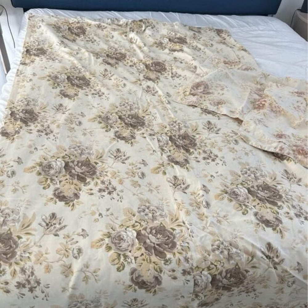 Pottery barn retired vintage duvet